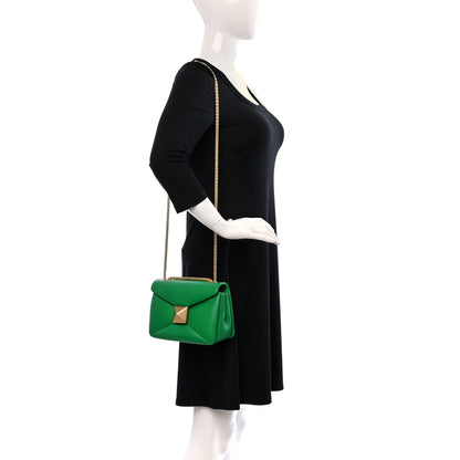 Valentino Garavani Nappa One Stud Chain Clutch Gea Green 2 of 8