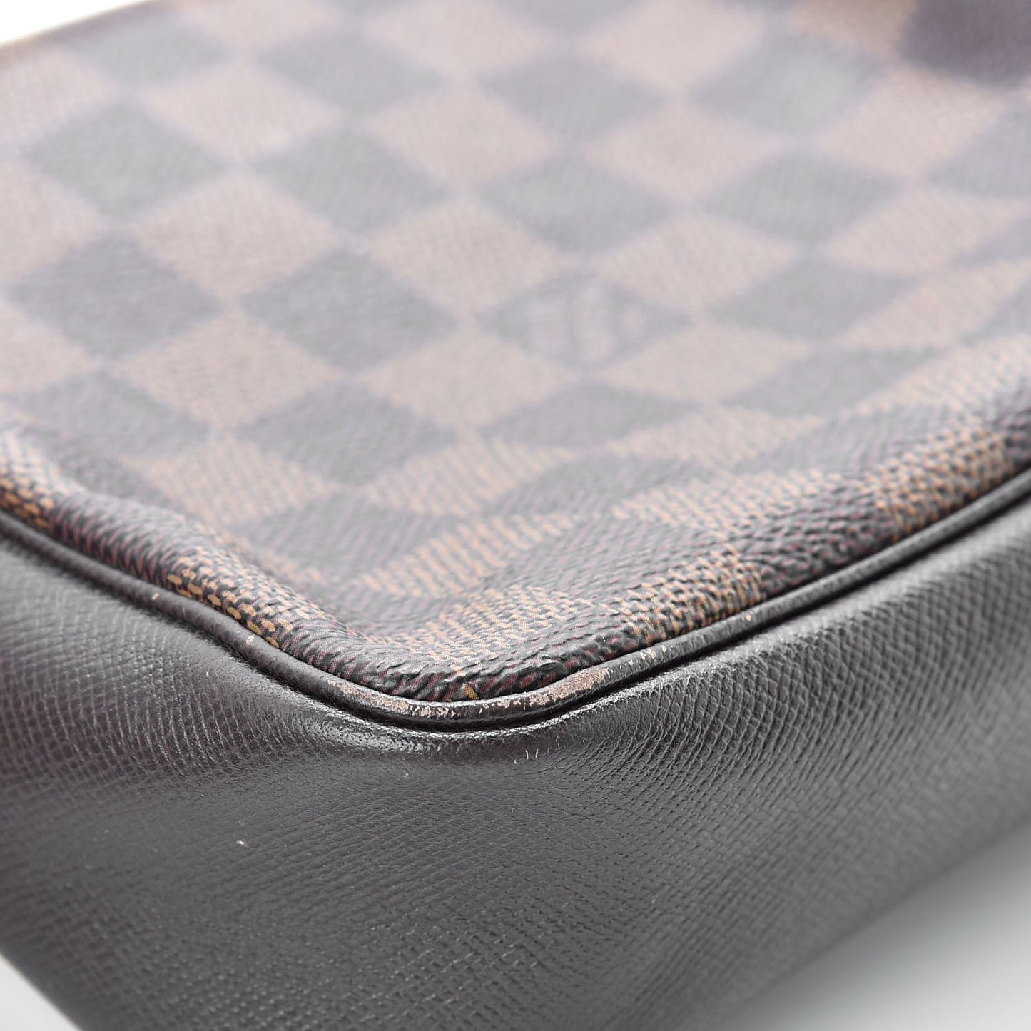 Damier Ebene Trousse Make Up Bag Pochette