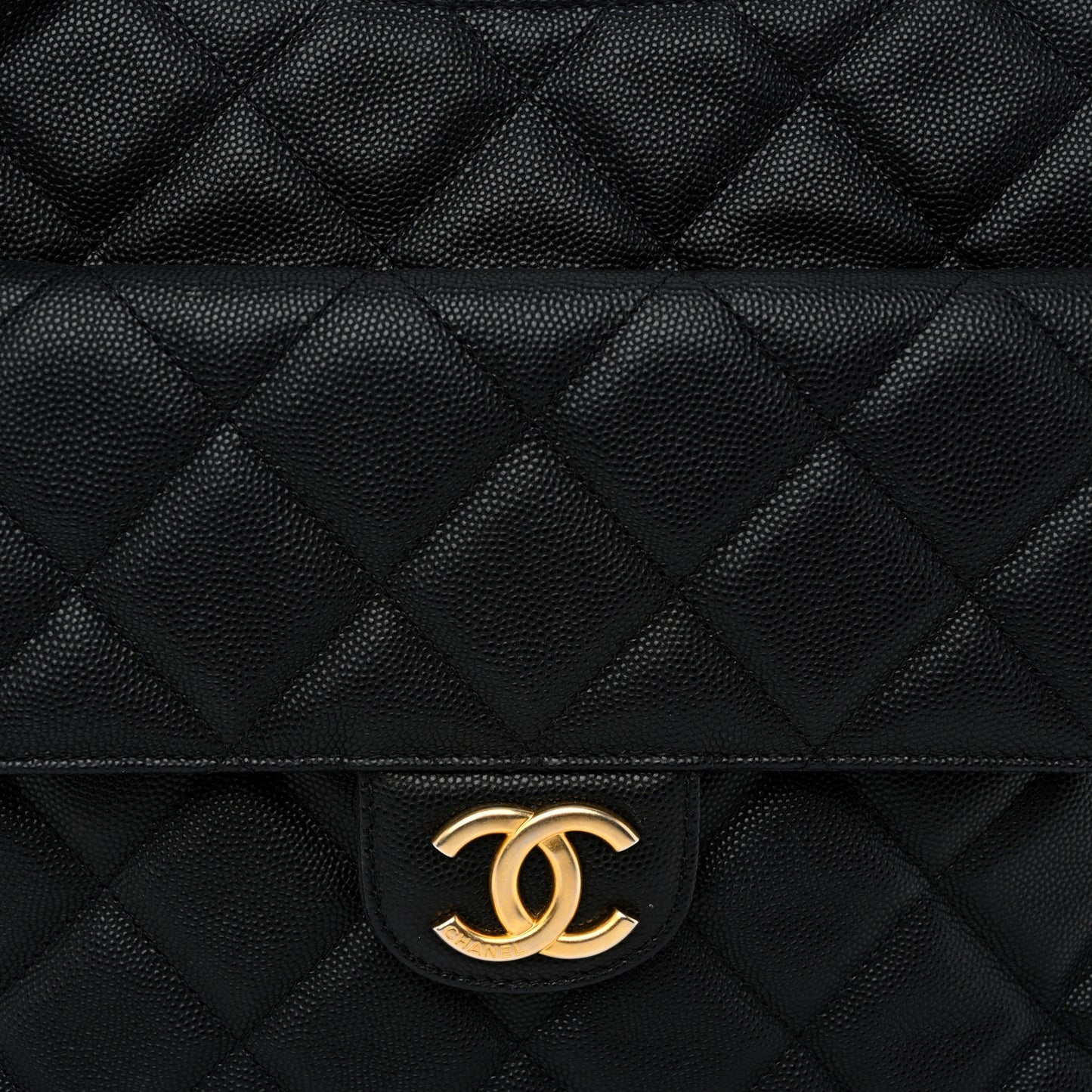 Caviar Quilted Large Wavy CC Hobo Black