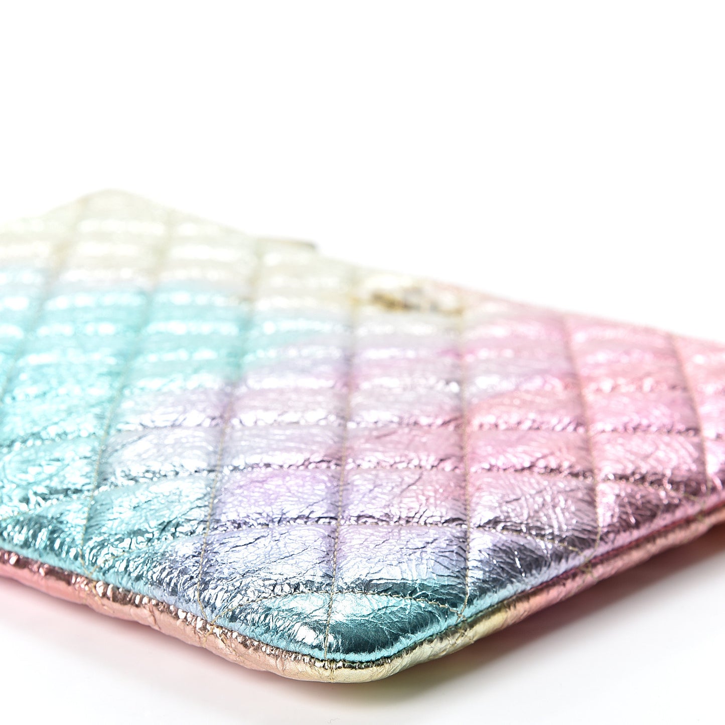 Metallic Goatskin Quilted Medium 2.55 Reissue Cosmetic Case Multicolor