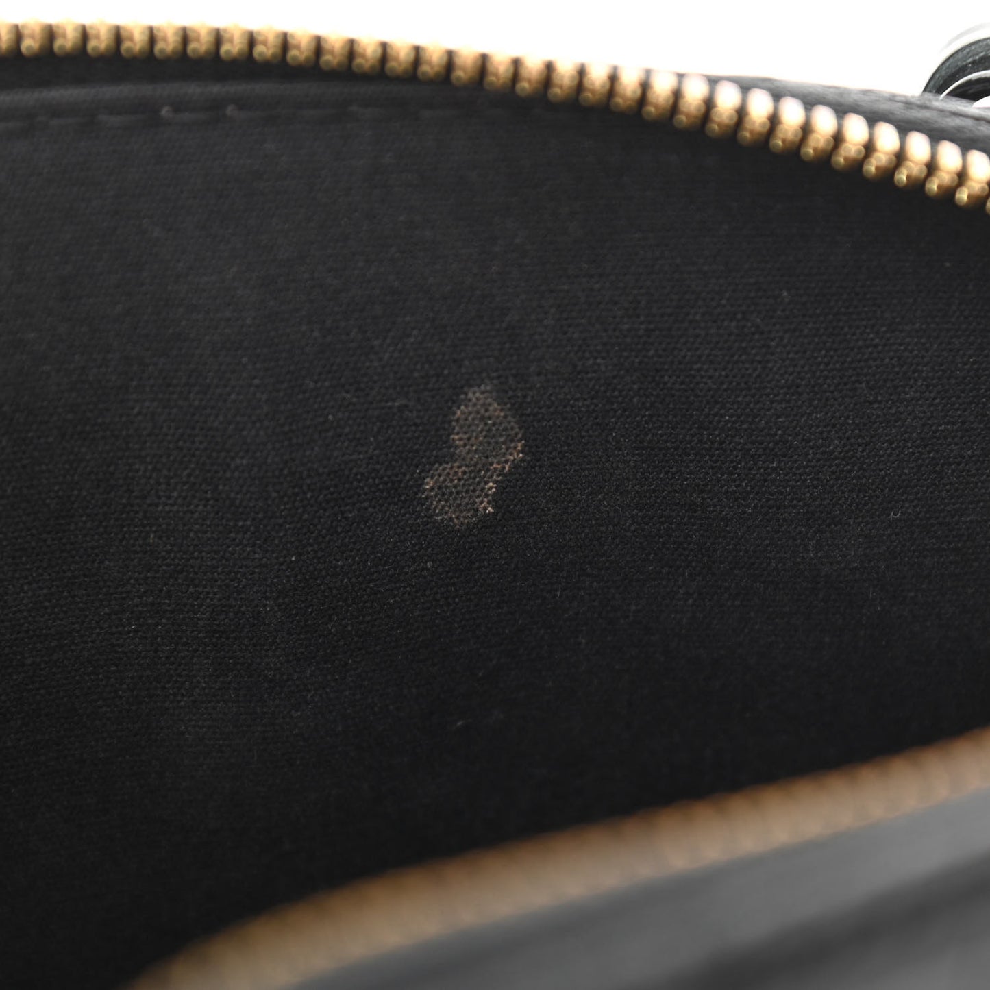 Vernis Alma BB Noir Magnetique