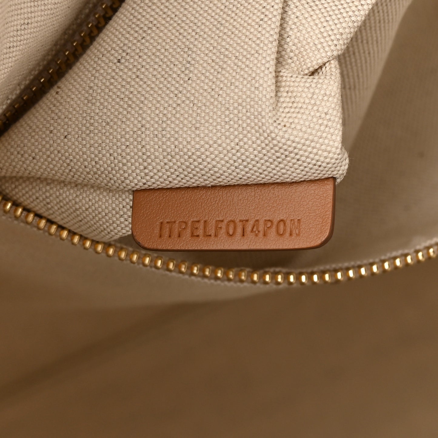 Raffia Calfskin Large Freya Tote Natural
