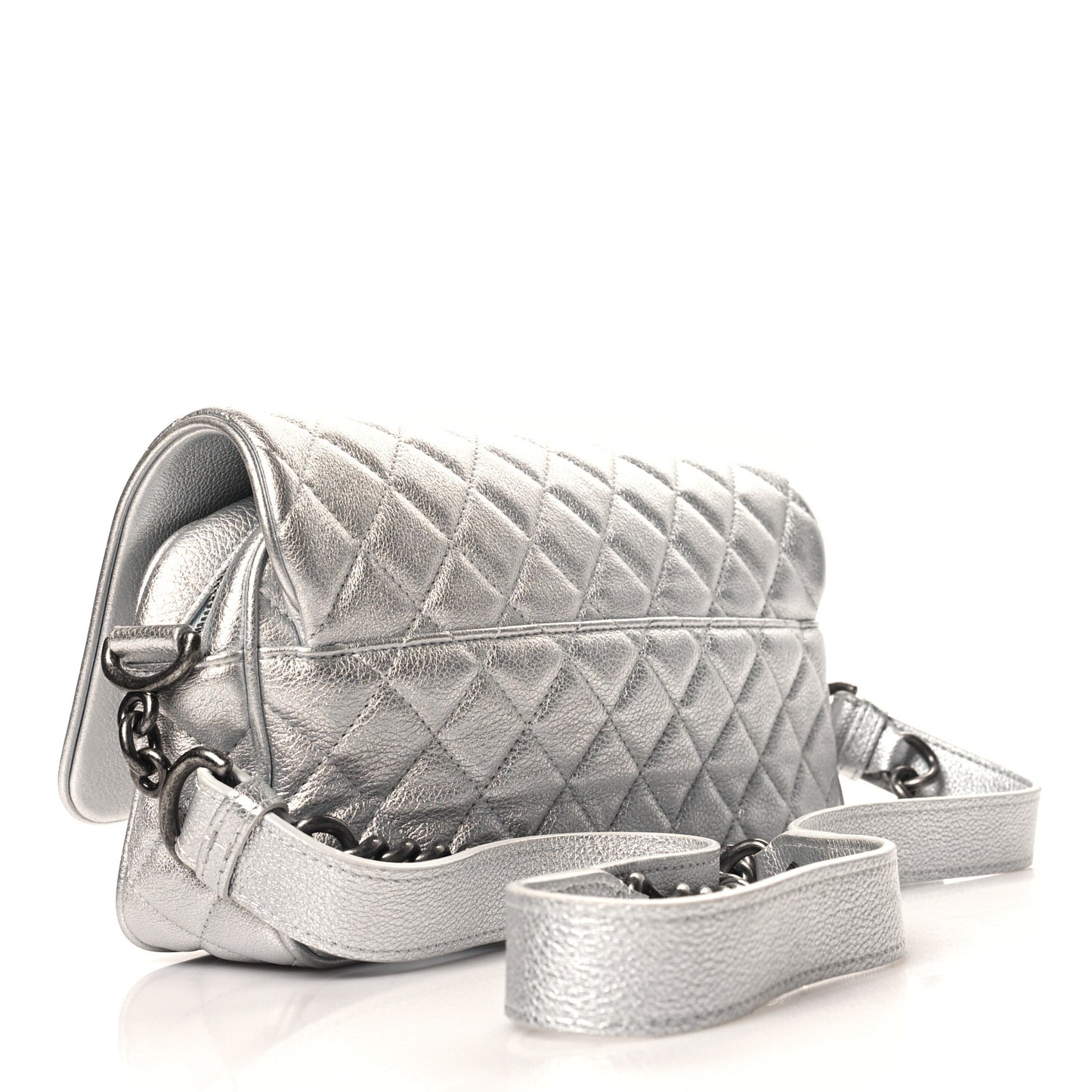 Metallic Calfskin Quilted Small Chain Detail Flap Silver