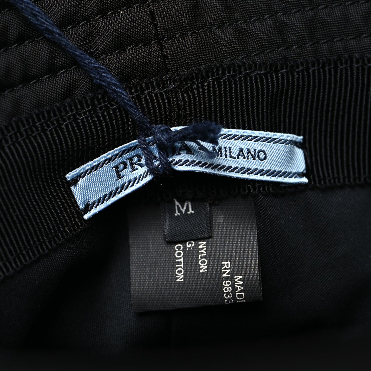 Nylon Metal Triangle Logo Womens Bucket Hat M Black