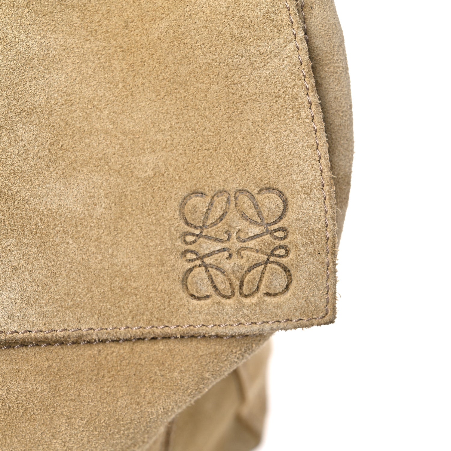 Loewe Suede Medium Puzzle Bag Gold 13 of 17