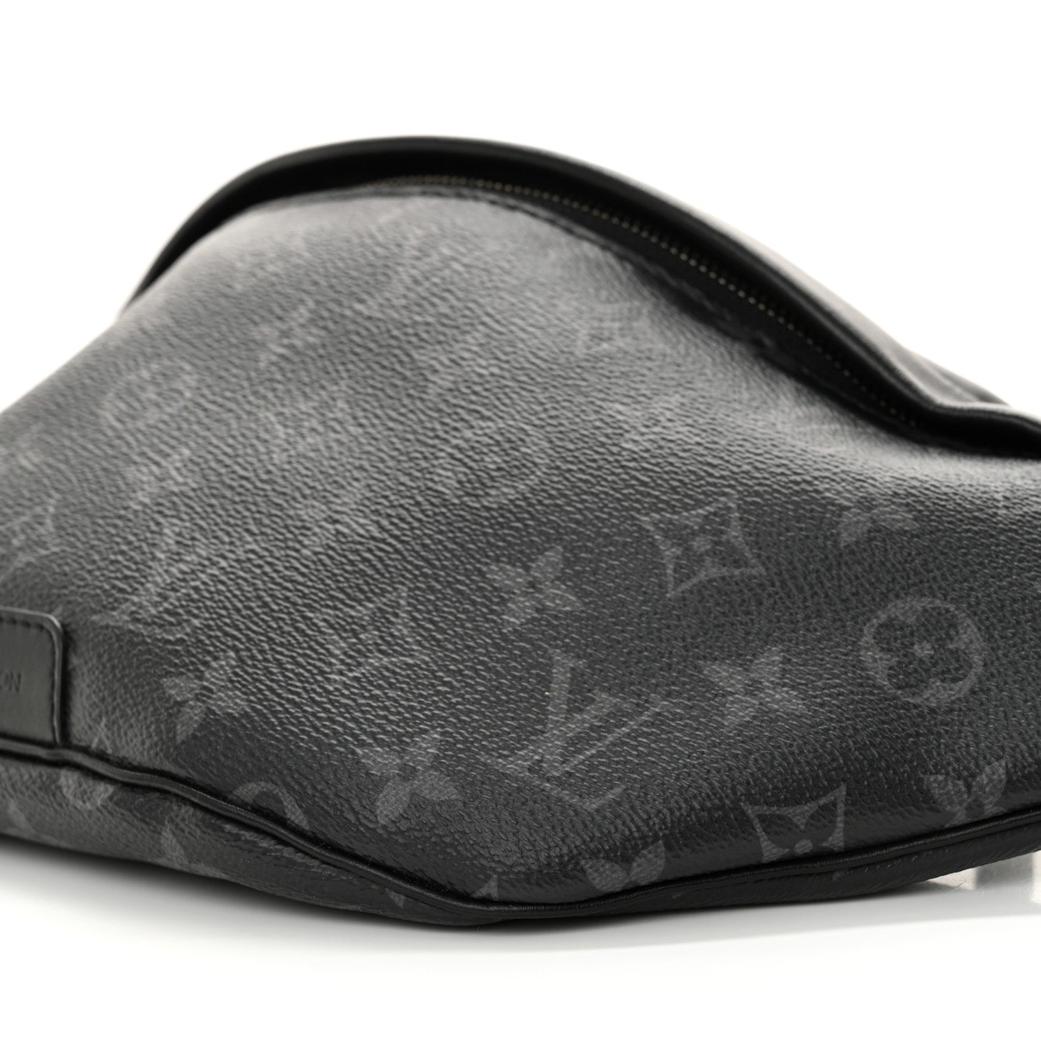 Louis Vuitton Monogram Eclipse Discovery Bumbag 9 of 10