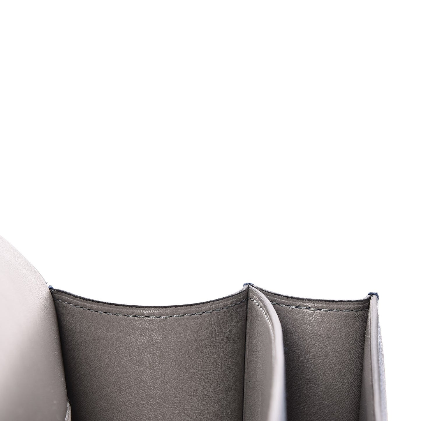 Epsom Constance 24 Bleu Agate Gris Mouette