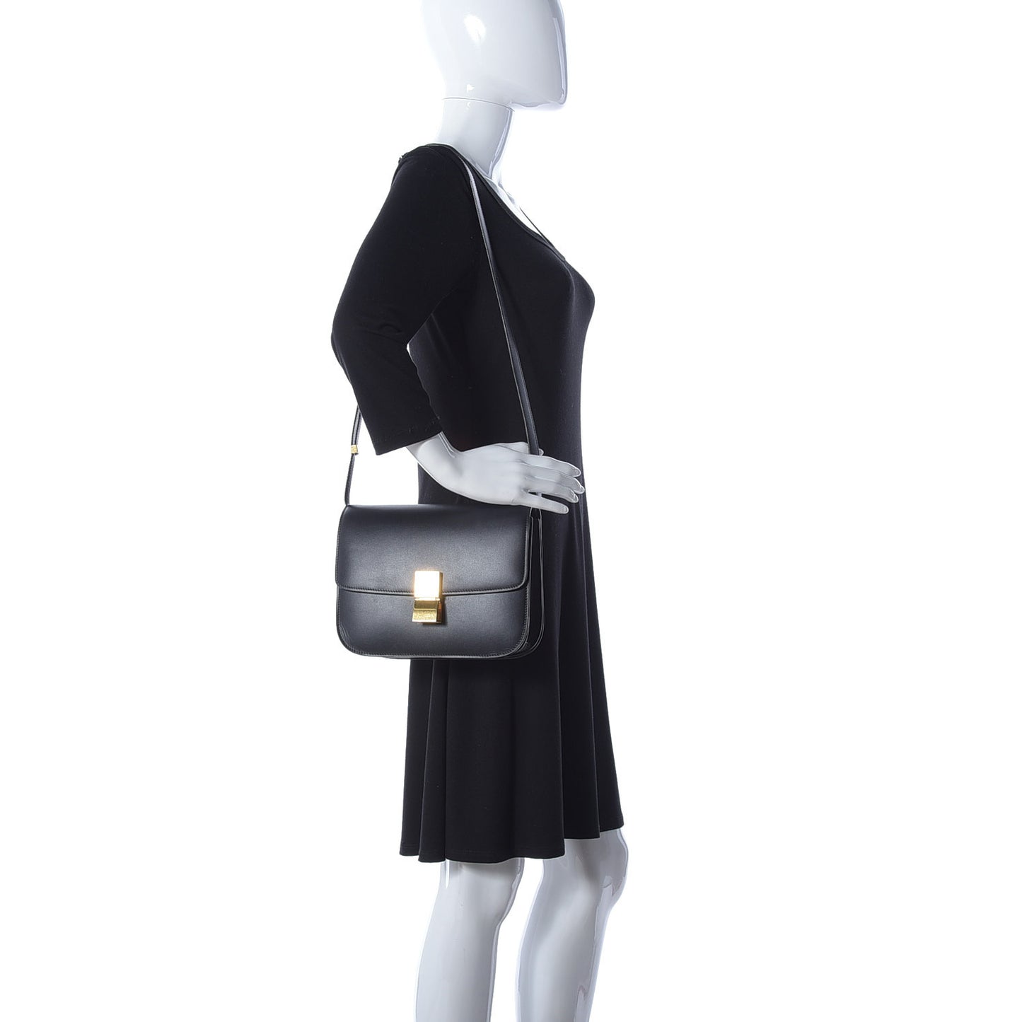 Box Calfskin Medium Classic Box Flap Bag Black