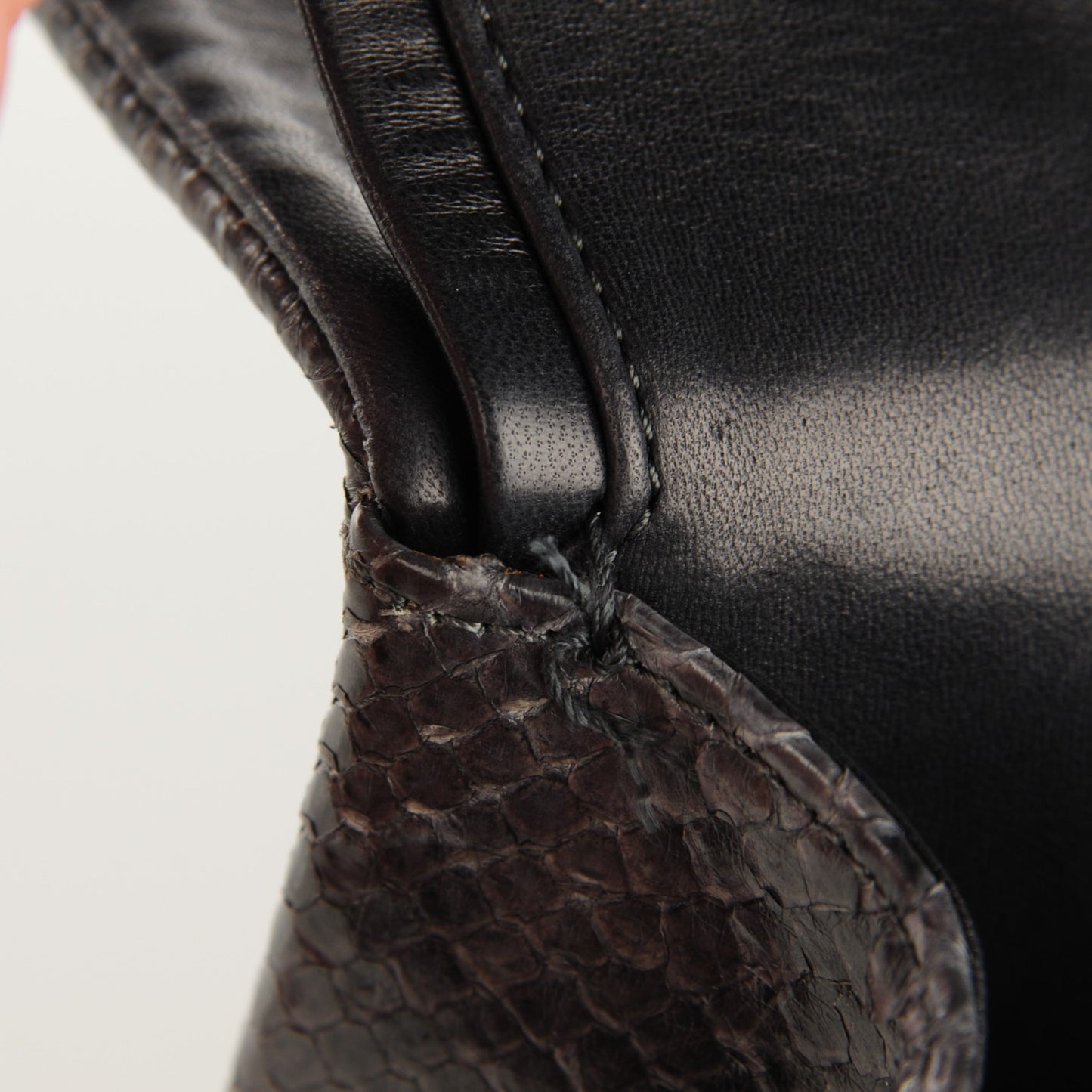 Python 2.55 Reissue 227 Flap Dark Grey