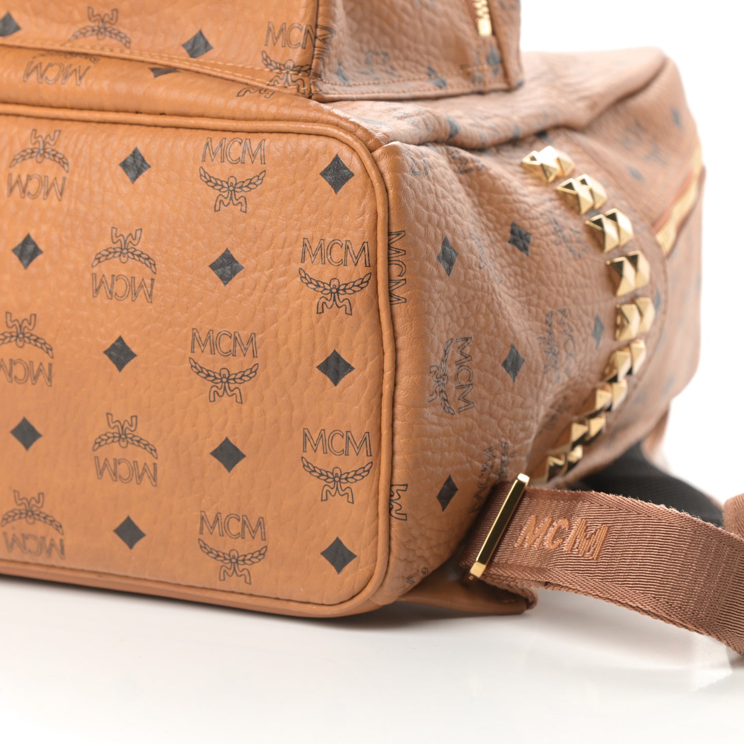 Visetos Medium Side Studs Stark Backpack Cognac