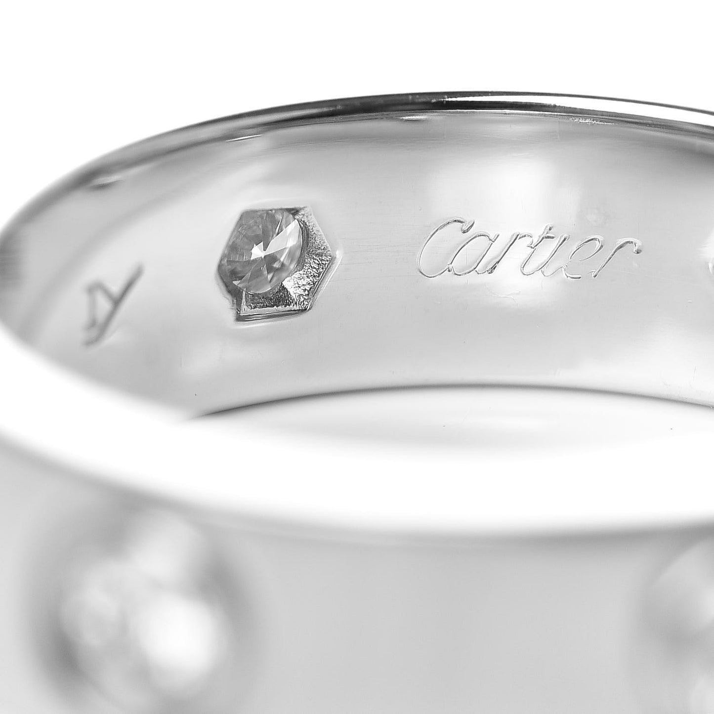 18K White Gold 6 Diamond 5.5mm LOVE Ring 51 5.75