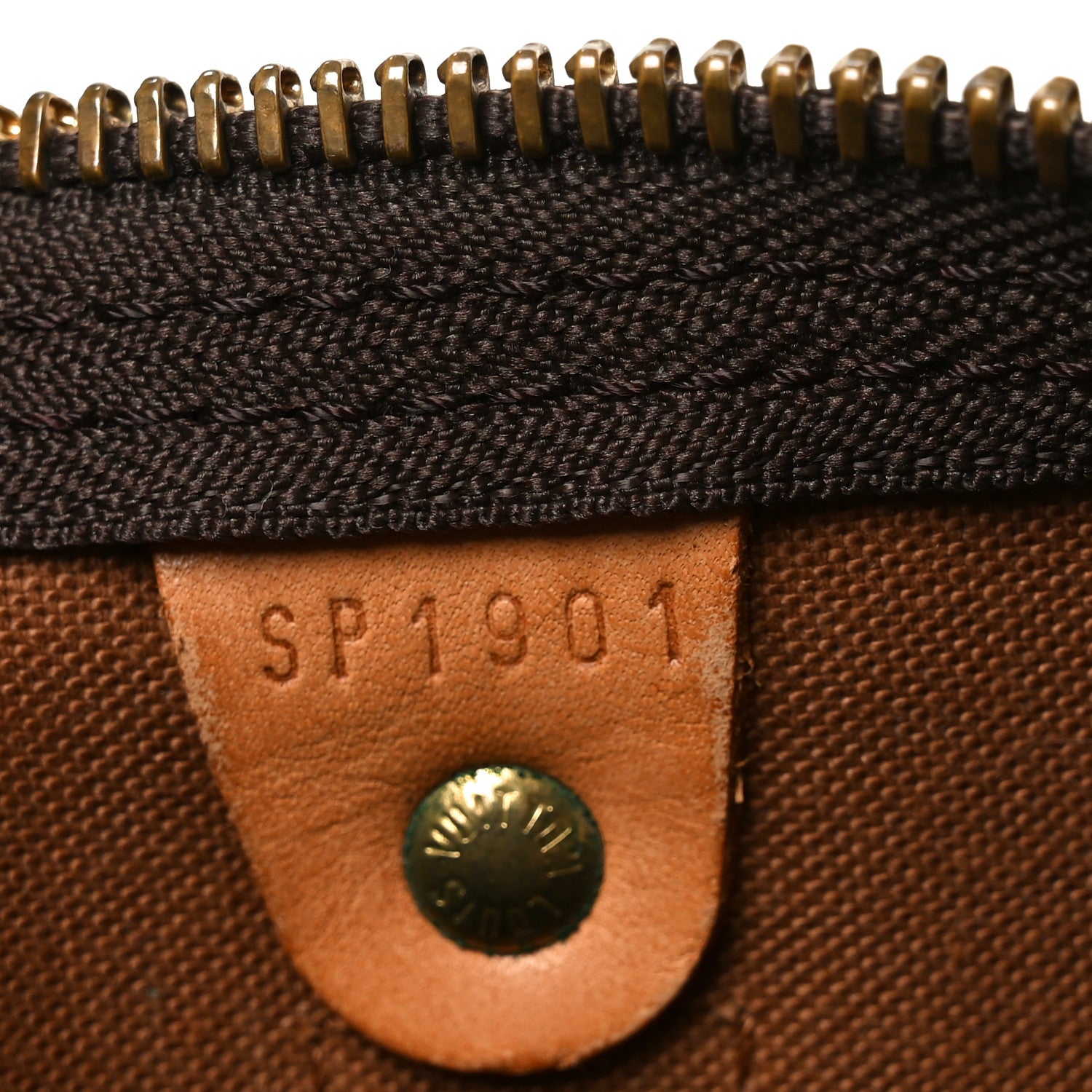 Louis Vuitton Monogram Keepall 50 6 of 9