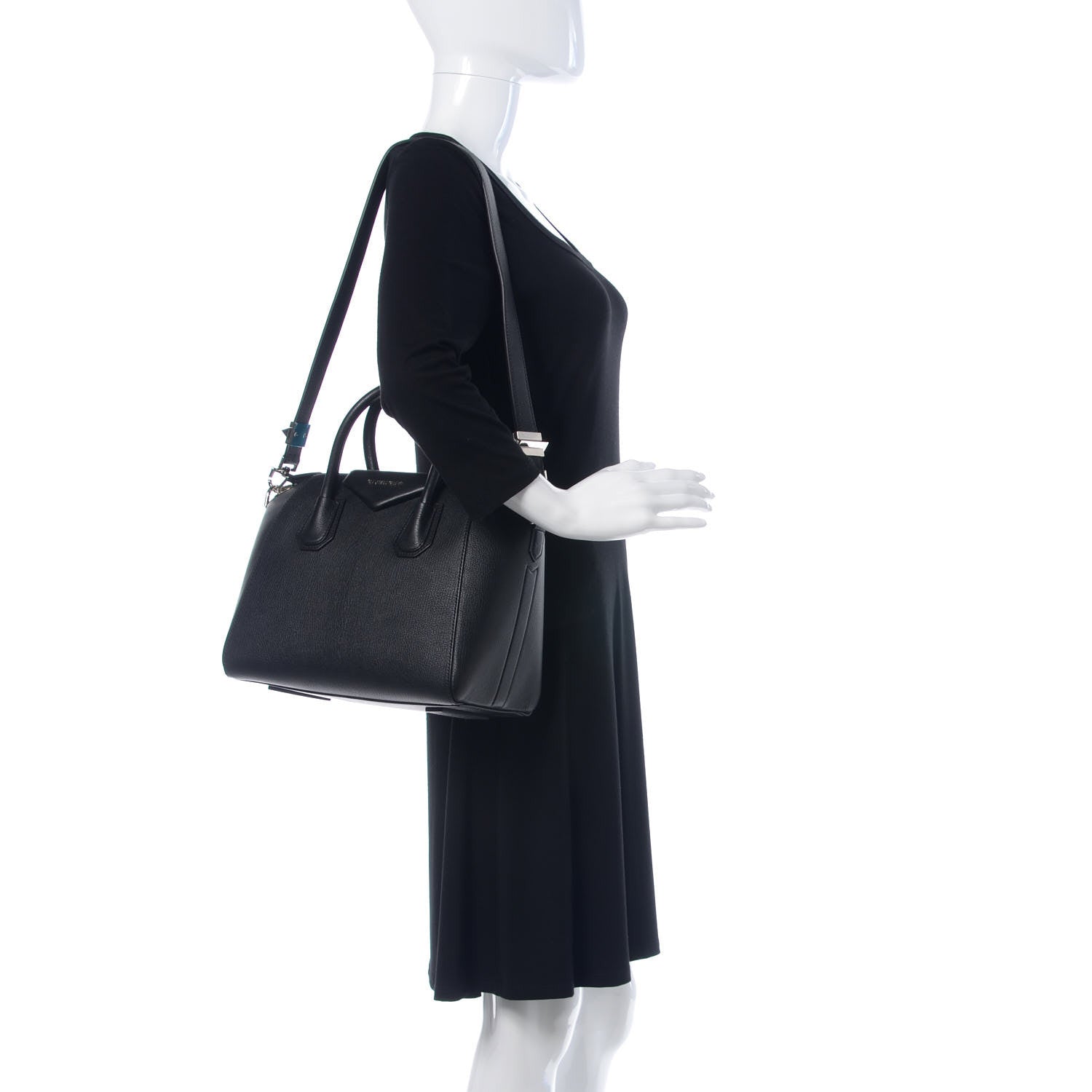 Givenchy Sugar Goatskin Small Antigona Black 2 of 9