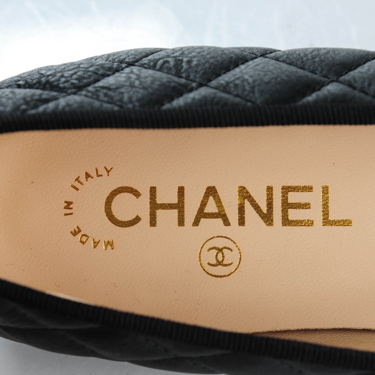 Aged Calfskin Quilted CC Cap Toe Ballerina Flats 42 Black