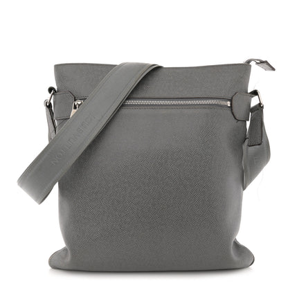 Louis Vuitton Taiga Sasha Messenger Glacier 1 of 17