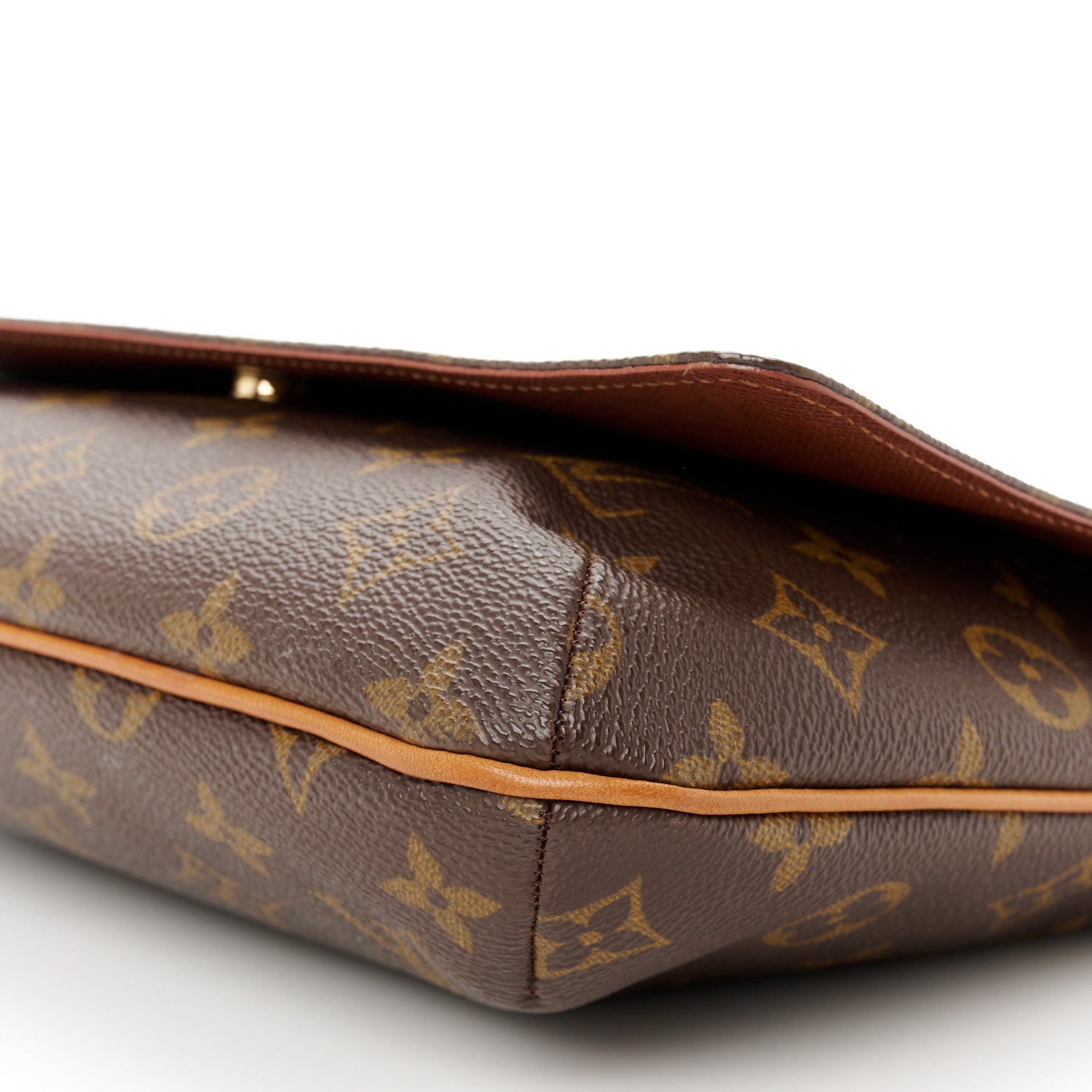 Louis Vuitton Monogram Musette Tango 9 of 9