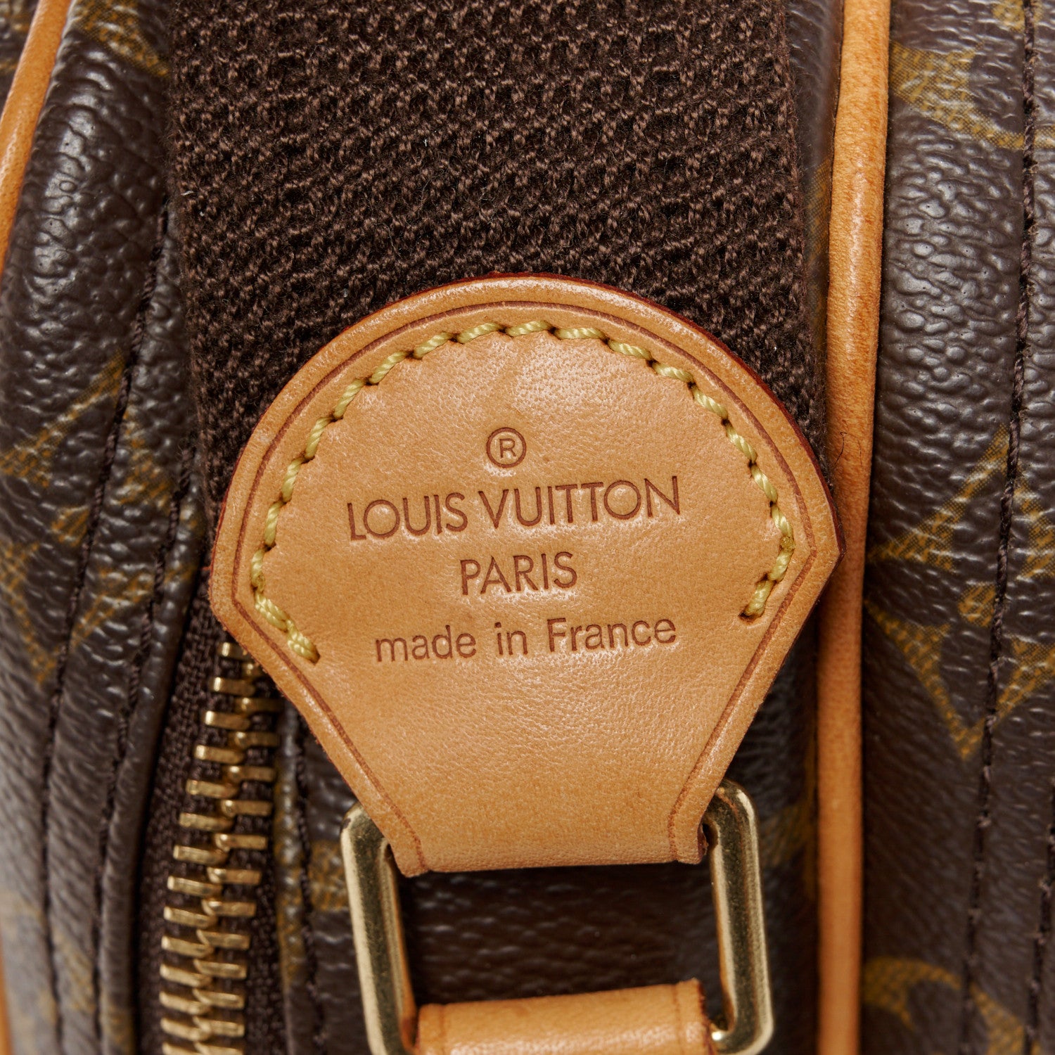 Louis Vuitton Monogram Reporter PM 8 of 11