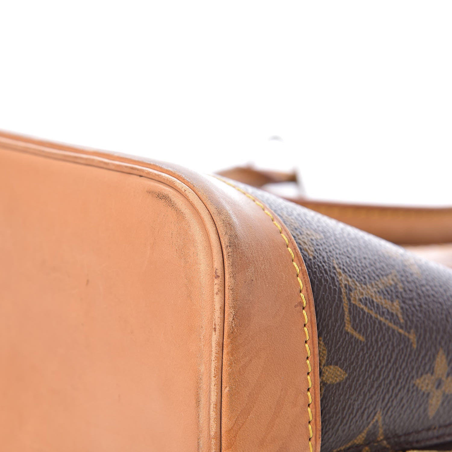 Louis Vuitton Monogram Alma PM 14 of 18