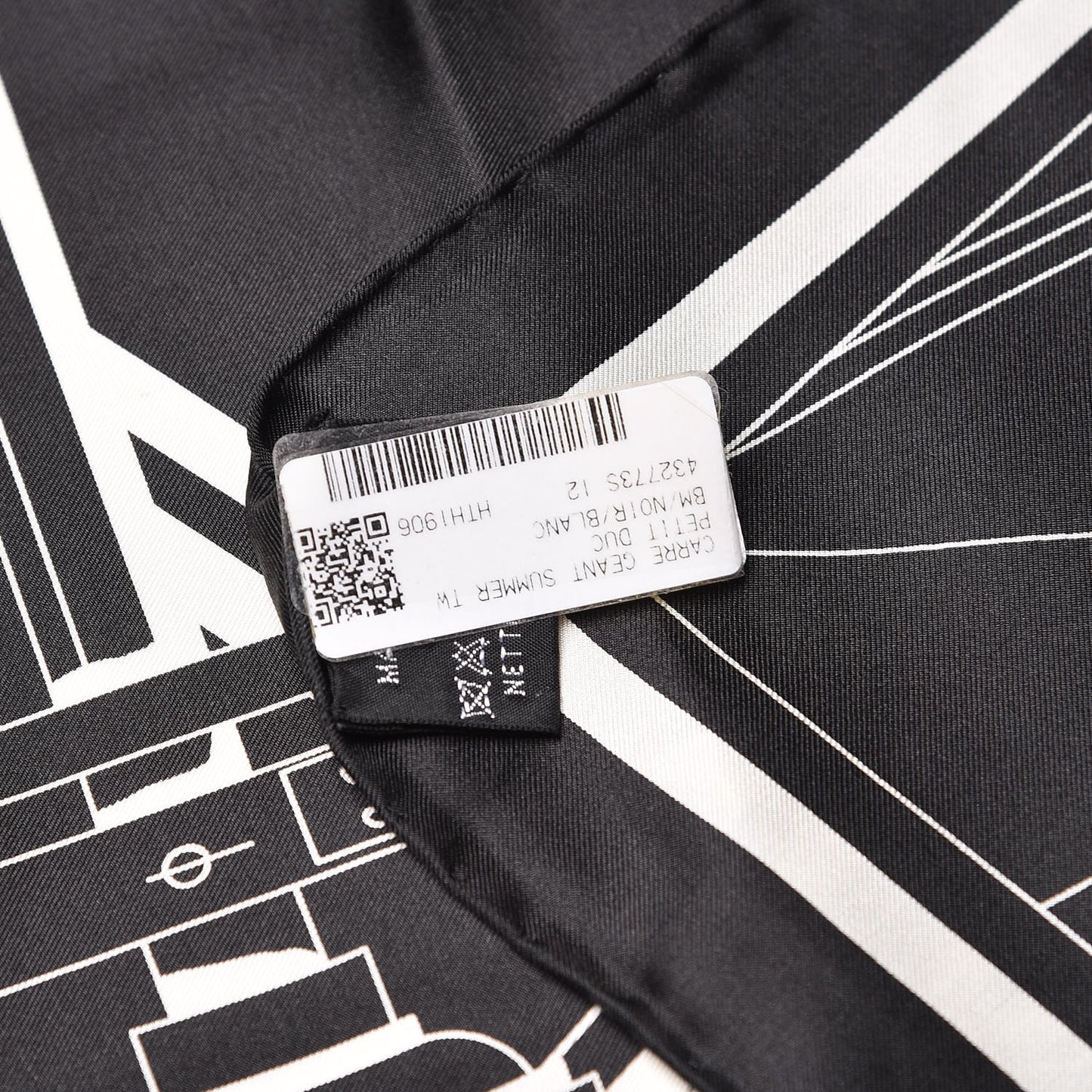 Silk Carre Geant Summer Petit Duc Scarf 140 Black White