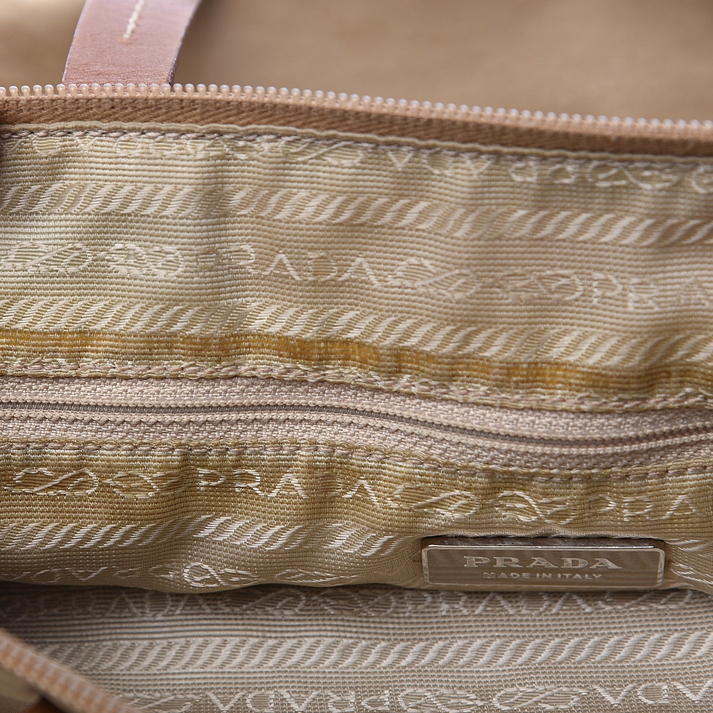 Tessuto Nylon Tote Cammello