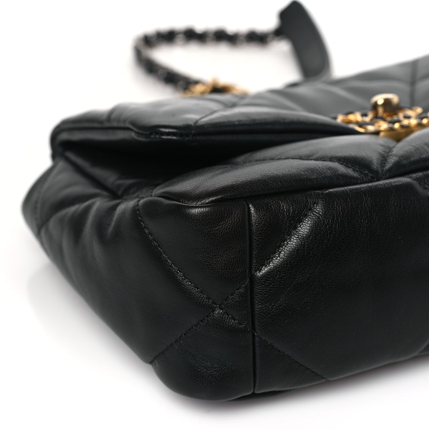 Lambskin Quilted Medium Chanel 19 Flap Black