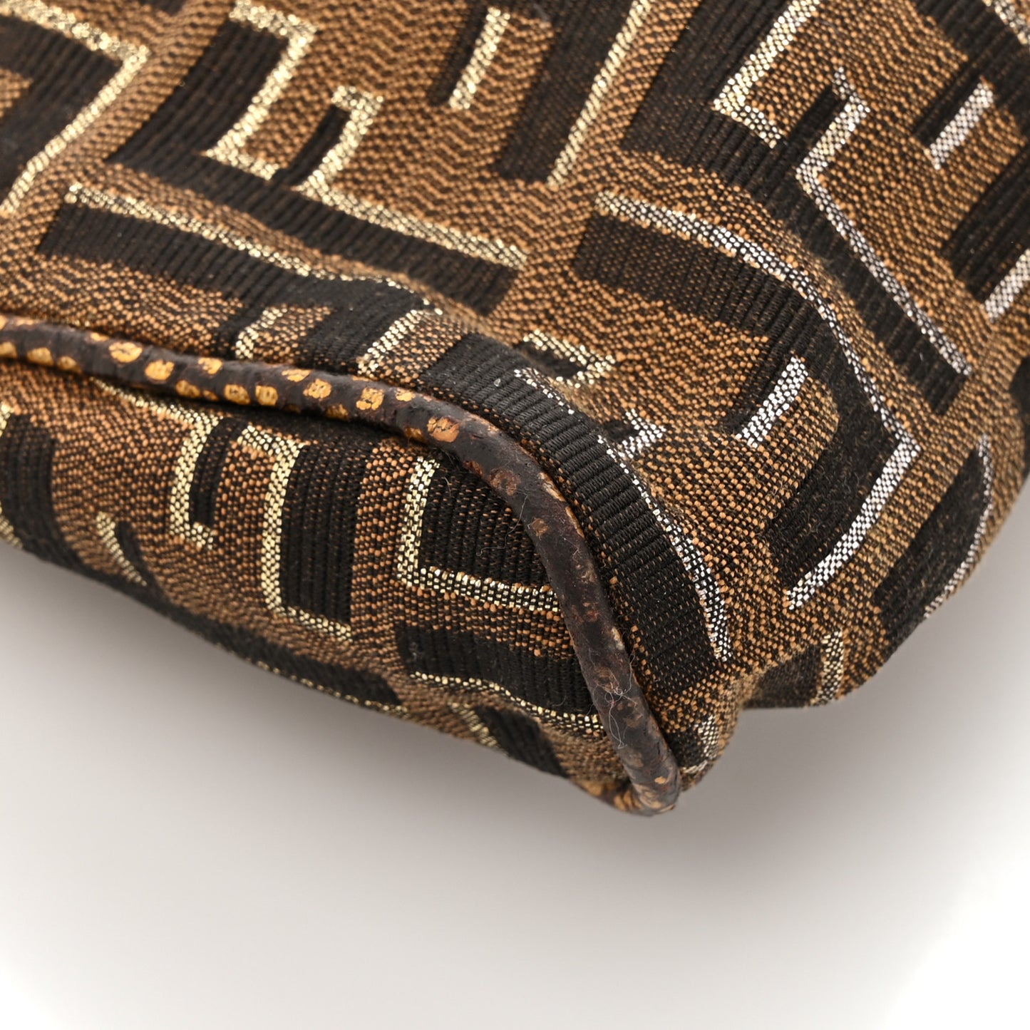Zucca Vitello Elite Mini Pouch Crossbody Tobacco Gold