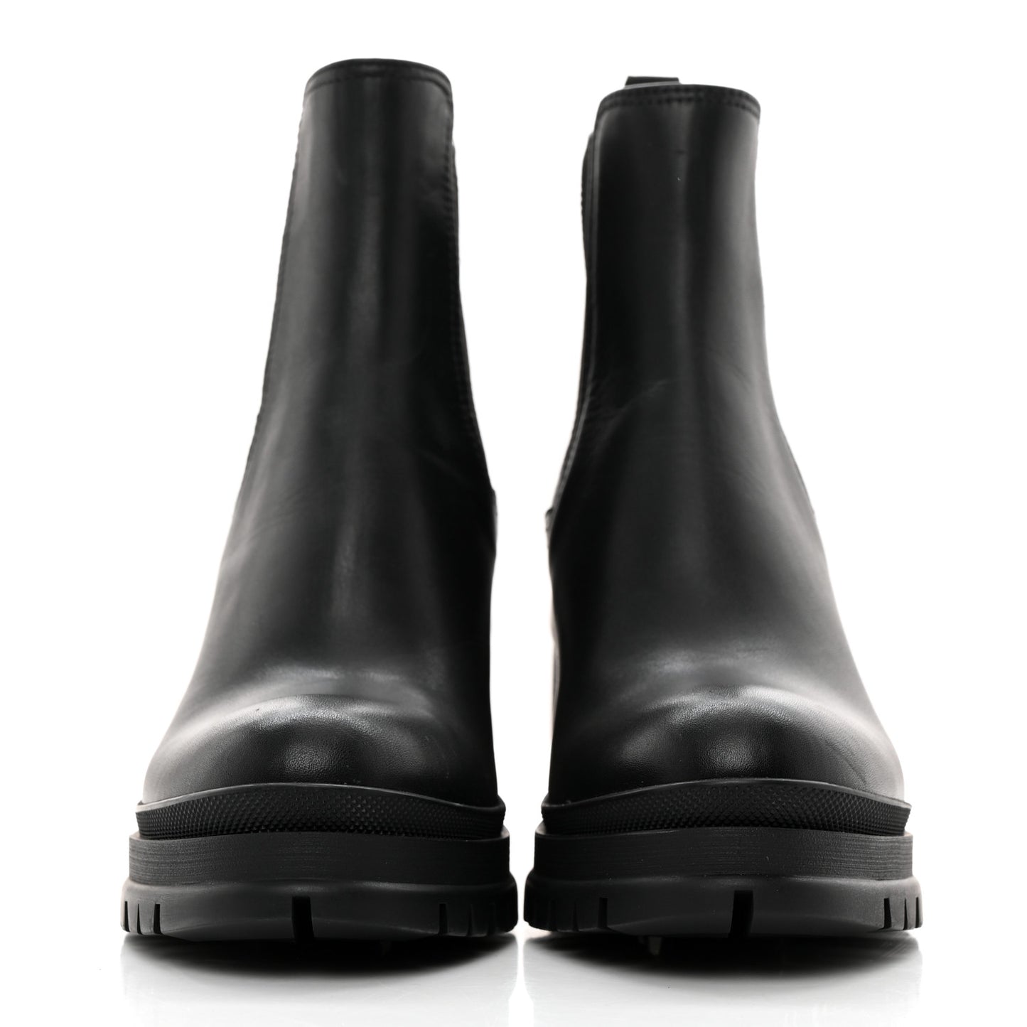 Vitello Montana Lug Sole Chelsea 55mm Boots 36 Black