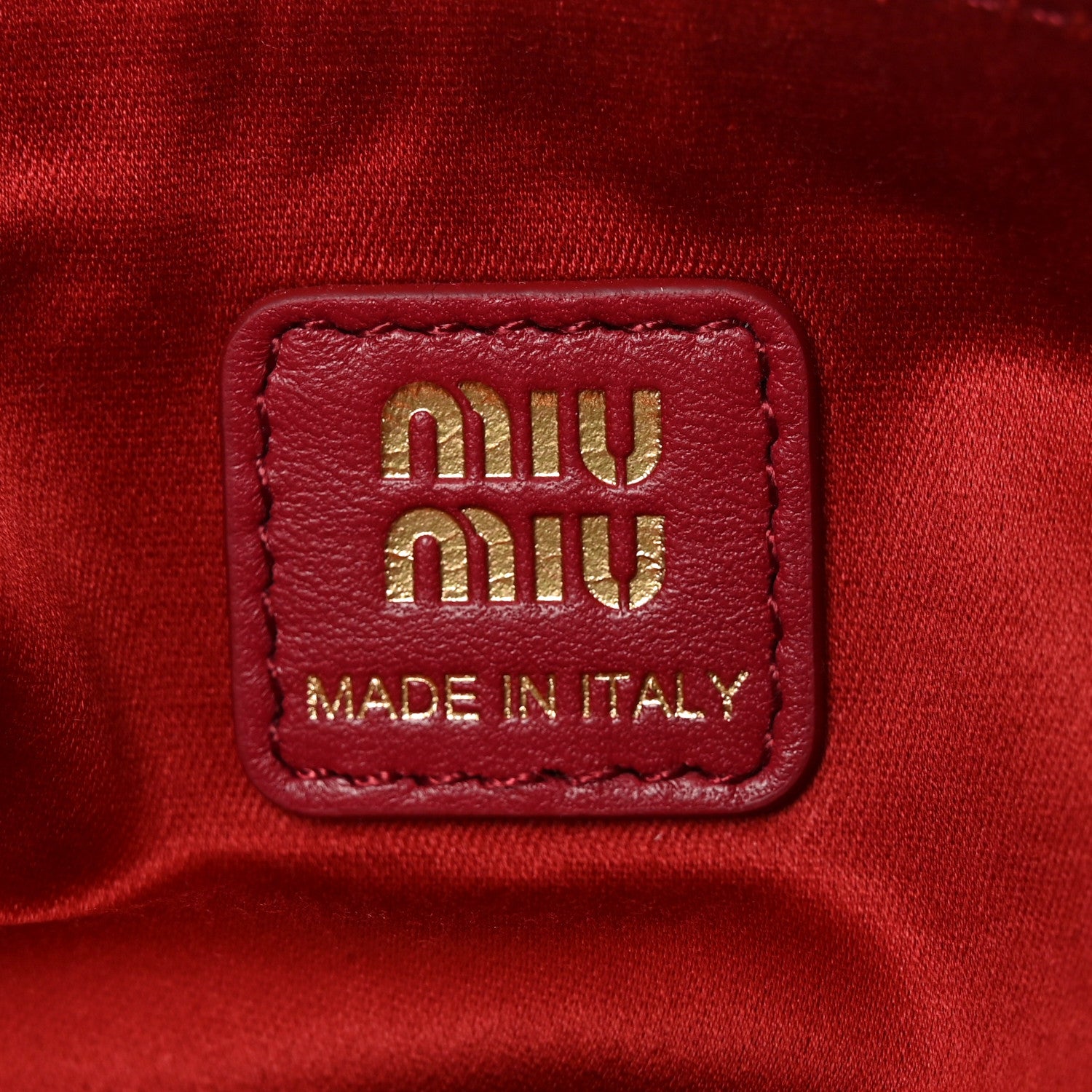 Miu Miu Velluto Mini Pouch Rosso 6 of 9