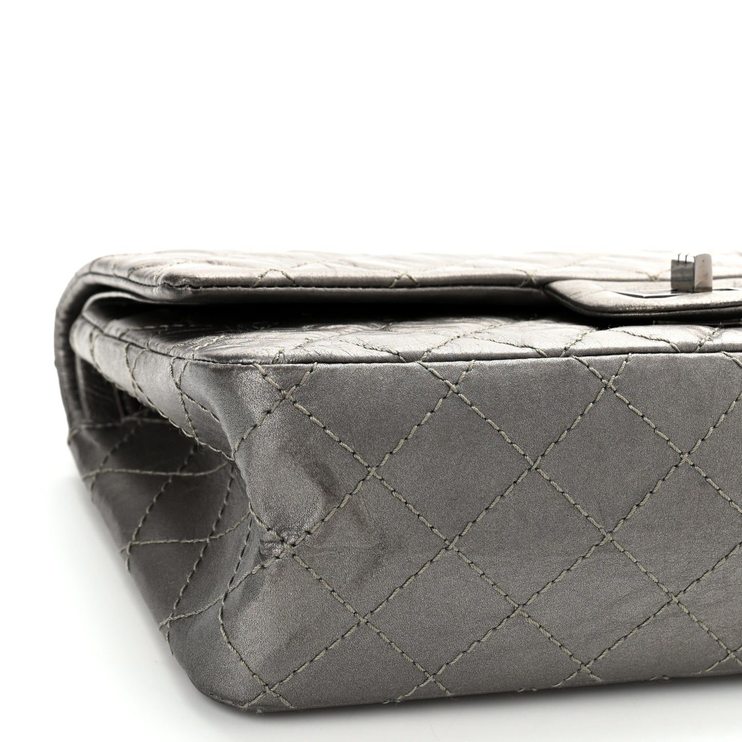 Metallic Aged Calfskin 2.55 Reissue 225 Flap Silver
