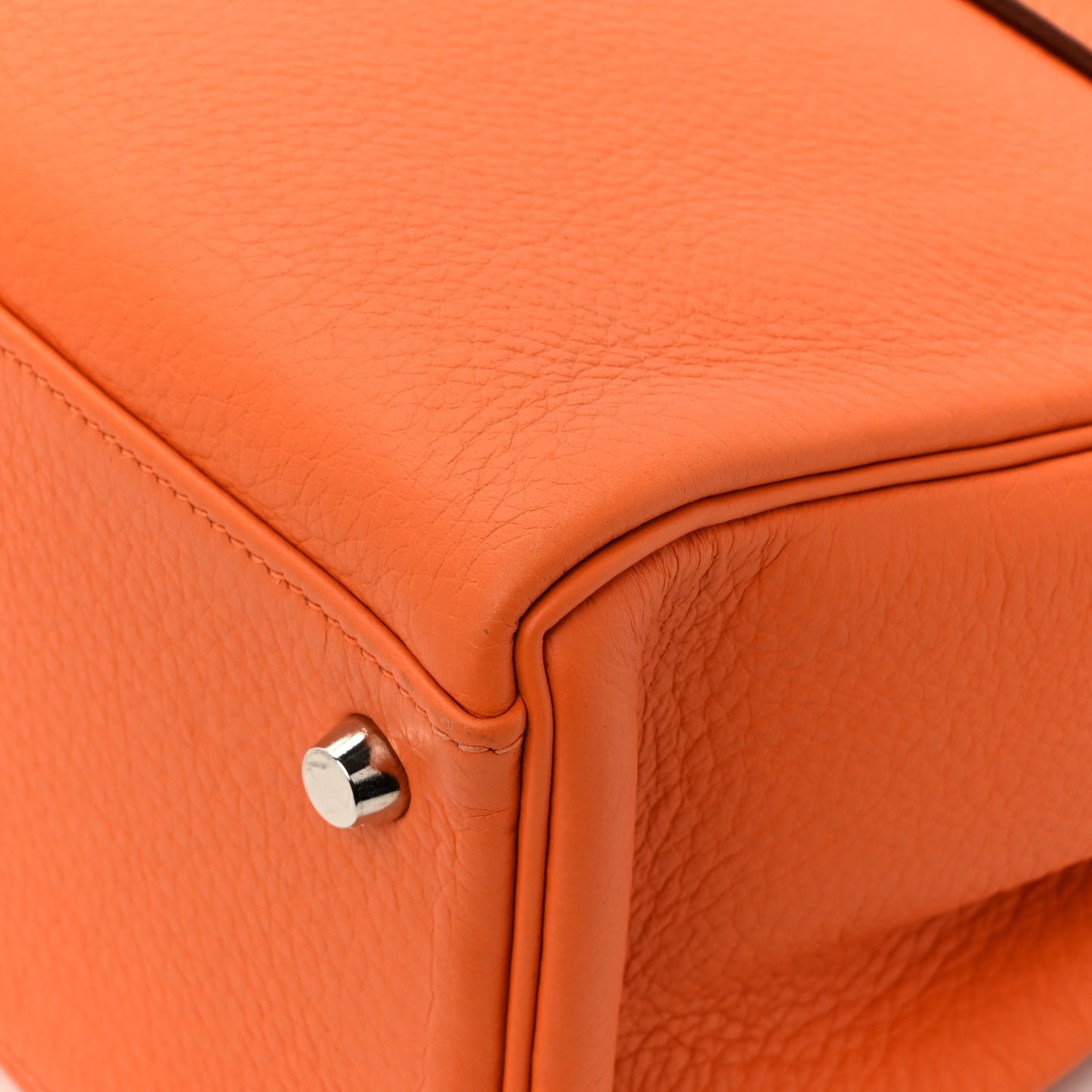 Taurillon Clemence Kelly Retourne 32 Orange Orange