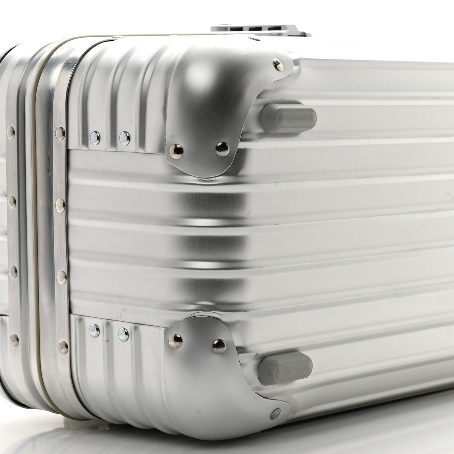 Aluminum Topas Vanity Case Silver