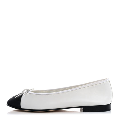 Chanel Lambskin Cap Toe CC Ballerina Flats 39 White Black 1 of 13