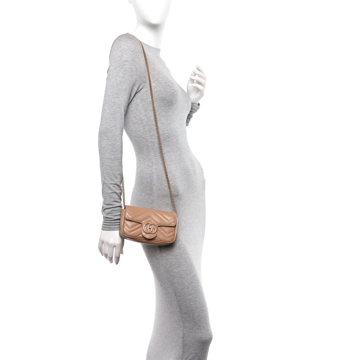Calfskin Matelasse Monochrome Super Mini GG Marmont Shoulder Bag Camelia