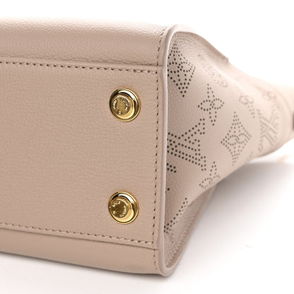Louis Vuitton Mahina On My Side PM Galet 7 of 9