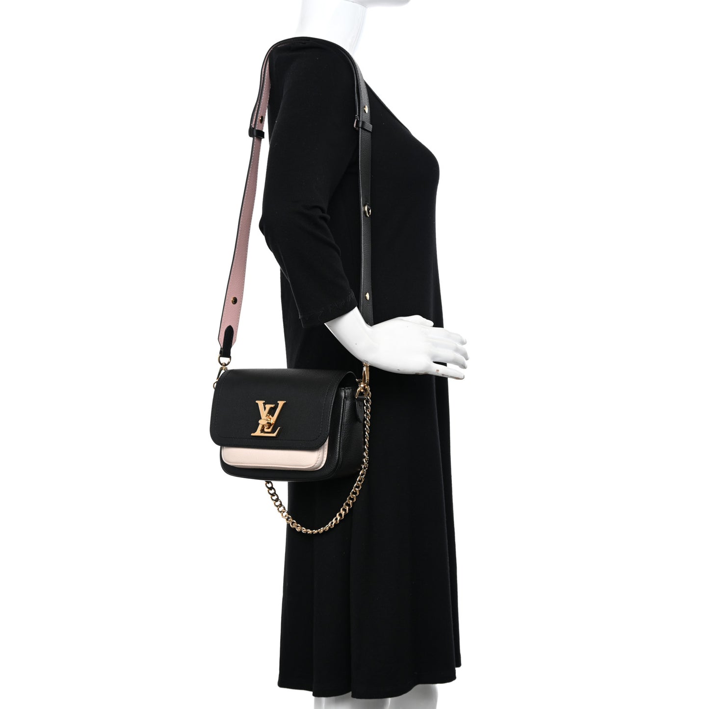 Grained Calfskin Lockme Tender Black