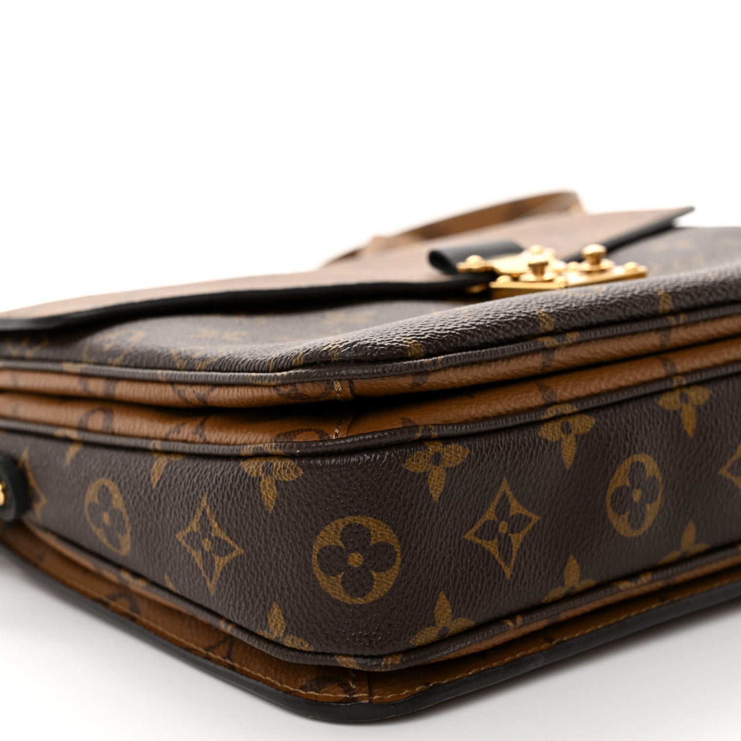 Reverse Monogram Pochette Metis