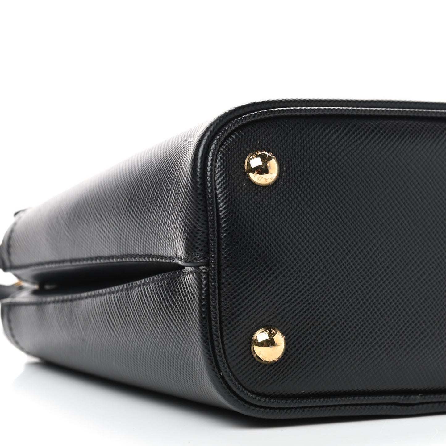 Saffiano Cuir Small Panier Bucket Bag Black Fuoco