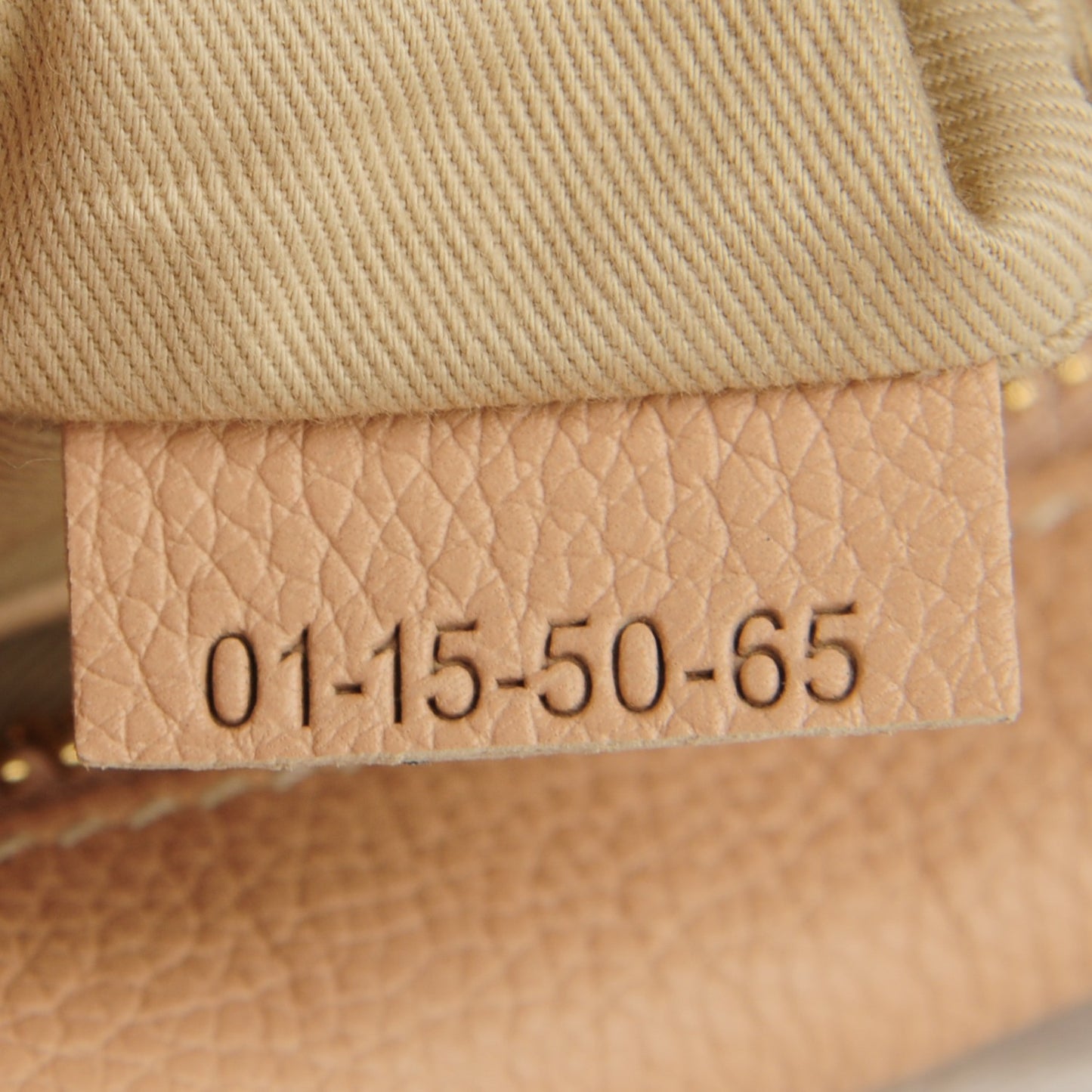 Calfskin Medium Paraty Blush Nude