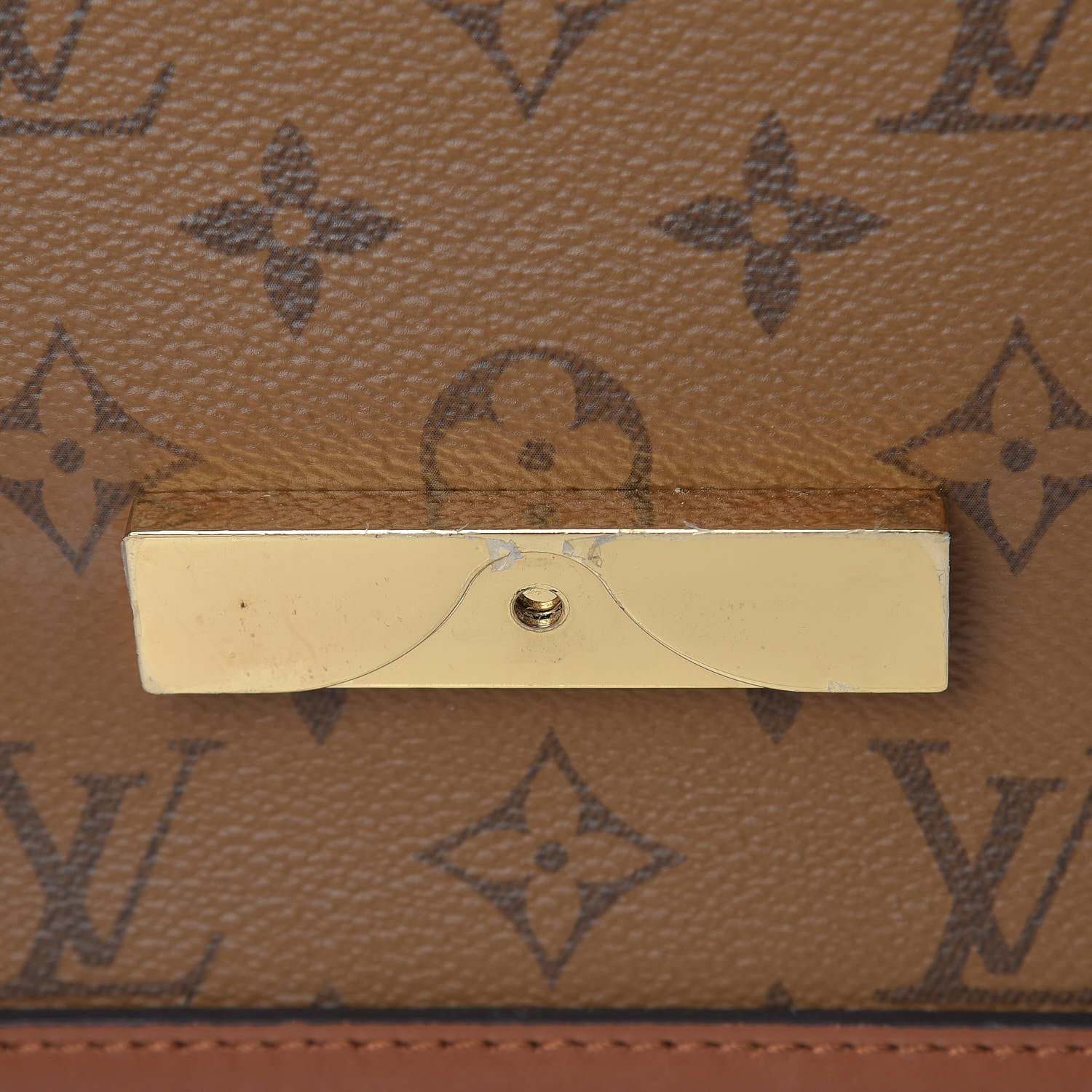 Louis Vuitton Reverse Monogram Dauphine Mini 14 of 17