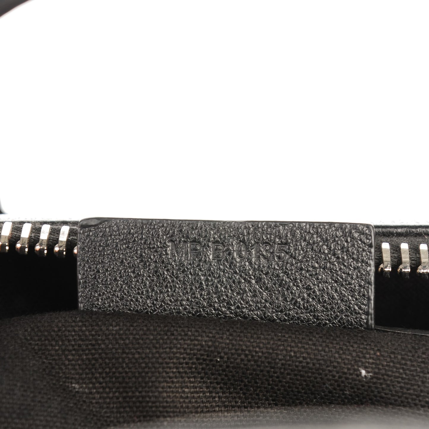 Sugar Goatskin Medium Antigona Black