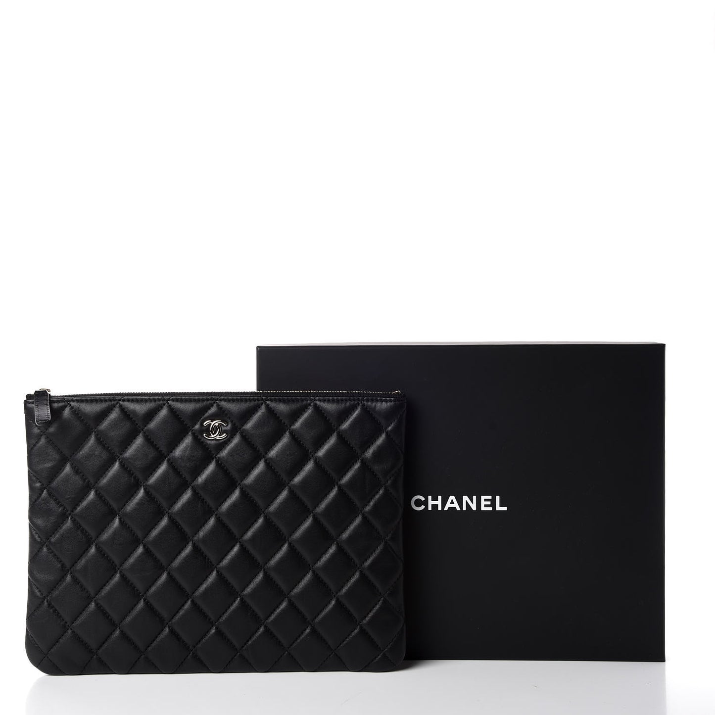 Lambskin Quilted Medium Cosmetic Case Black