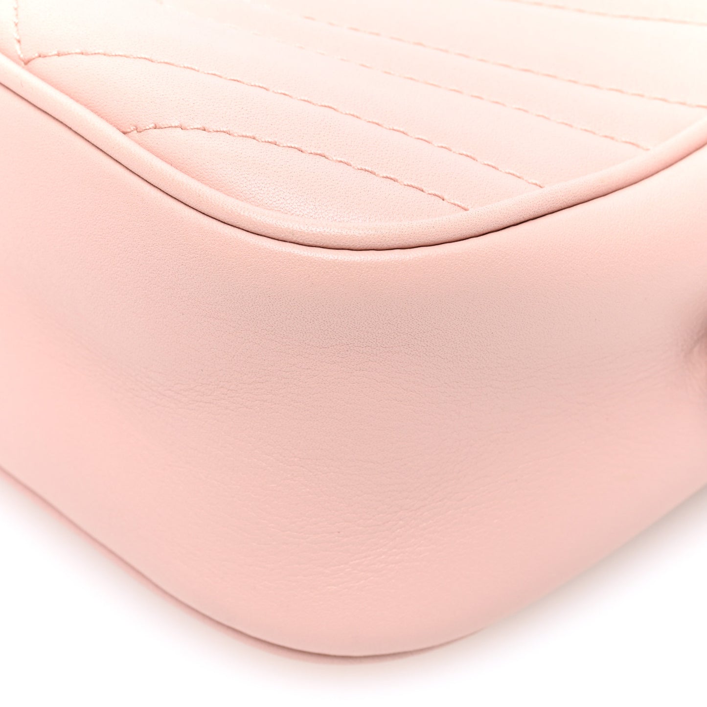 Calfskin Matelasse Small GG Marmont Chain Shoulder Bag Perfect Pink
