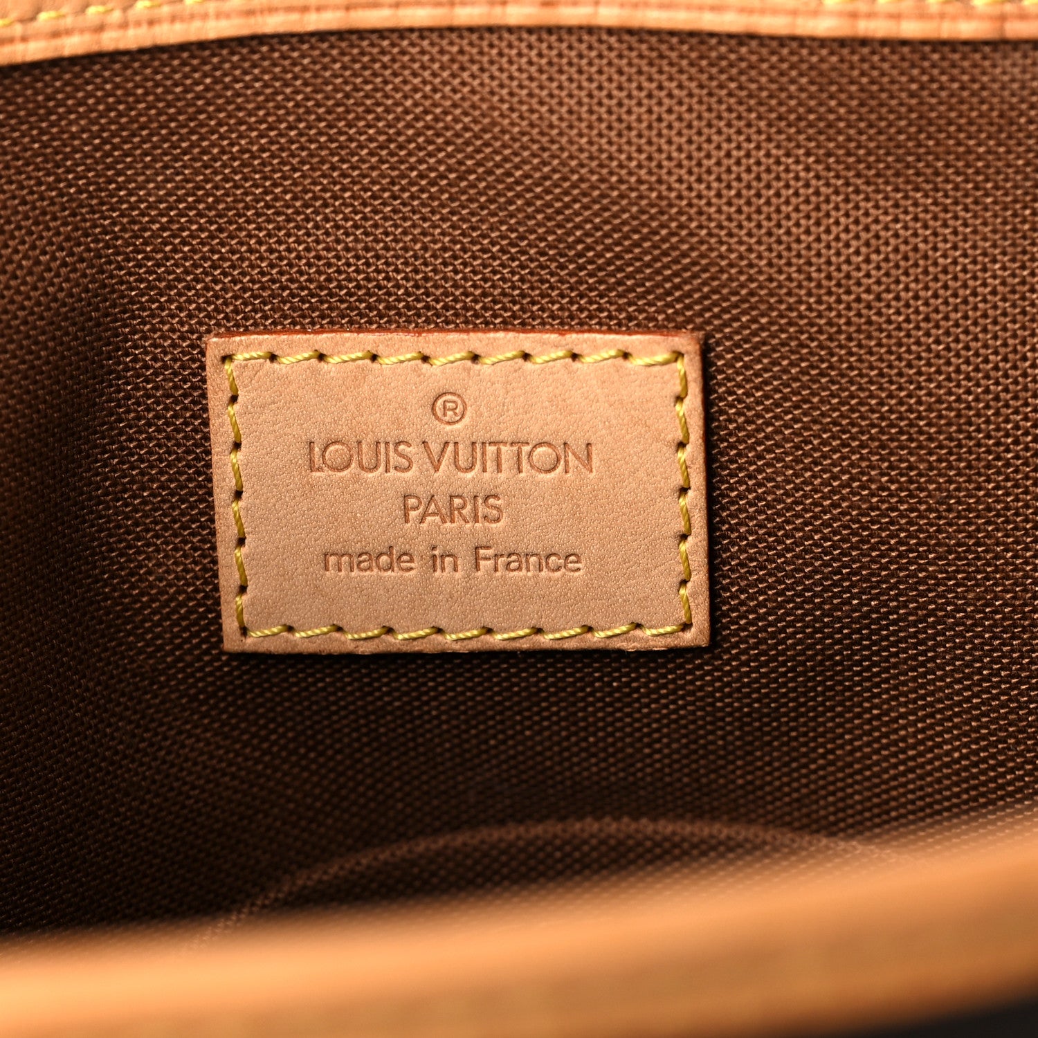 Louis Vuitton Monogram Batignolles 6 of 10