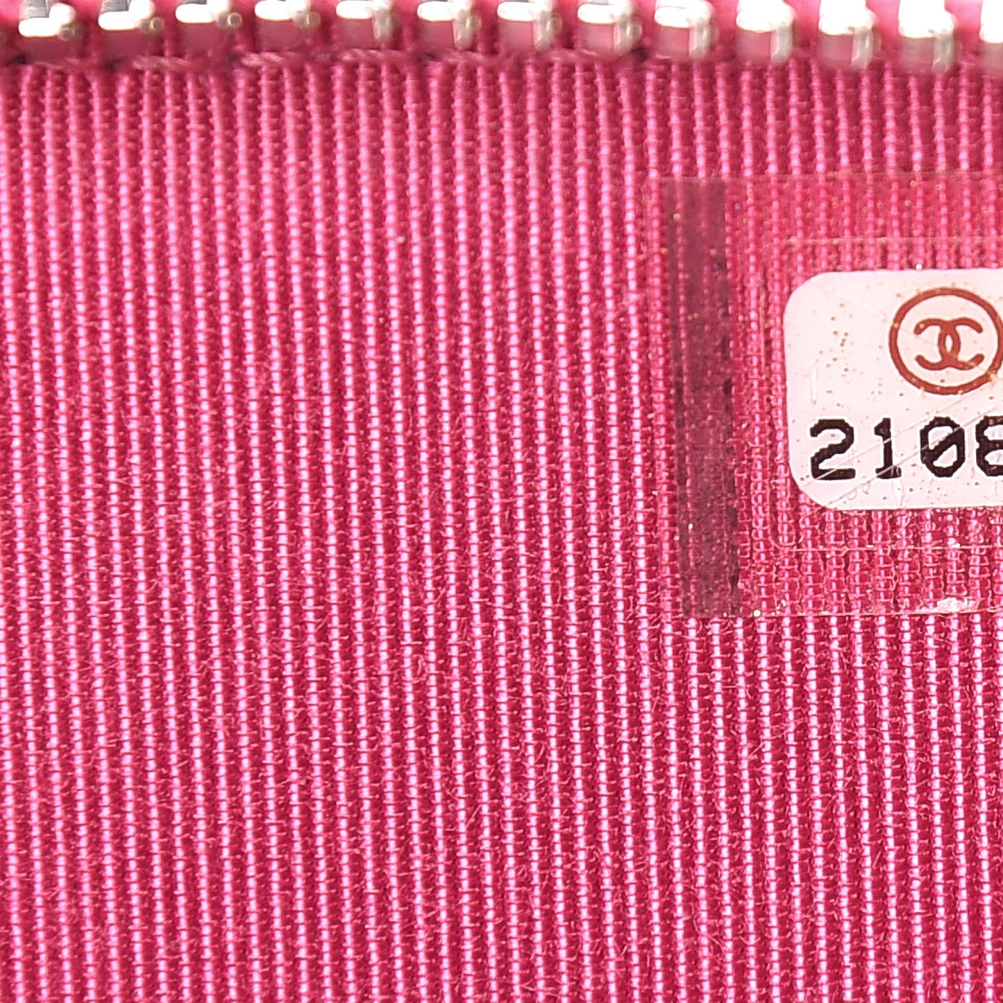 Caviar Quilted Zip Coin Purse Pink