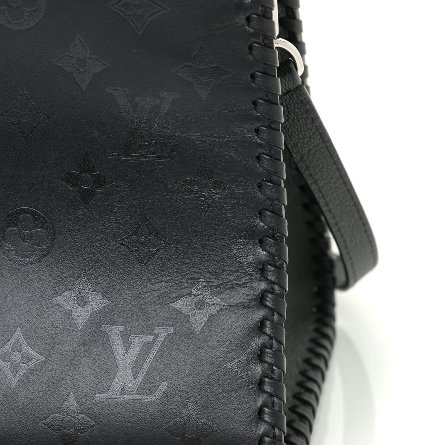 Monogram Cuir Plume Very Zipped Tote Black