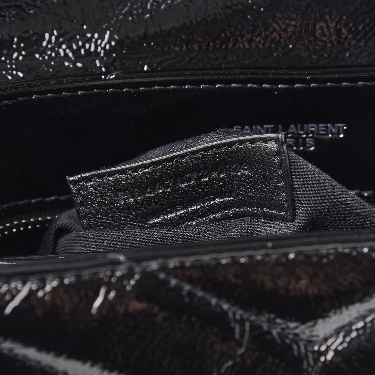 Saint Laurent Patent Y Quilted Monogram Toy Loulou Crossbody Bag Black 8 of 8