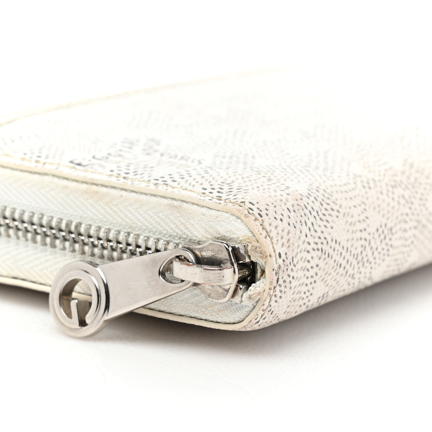 Goyard Goyardine Matignon Zip Around GM Wallet White 22 of 29