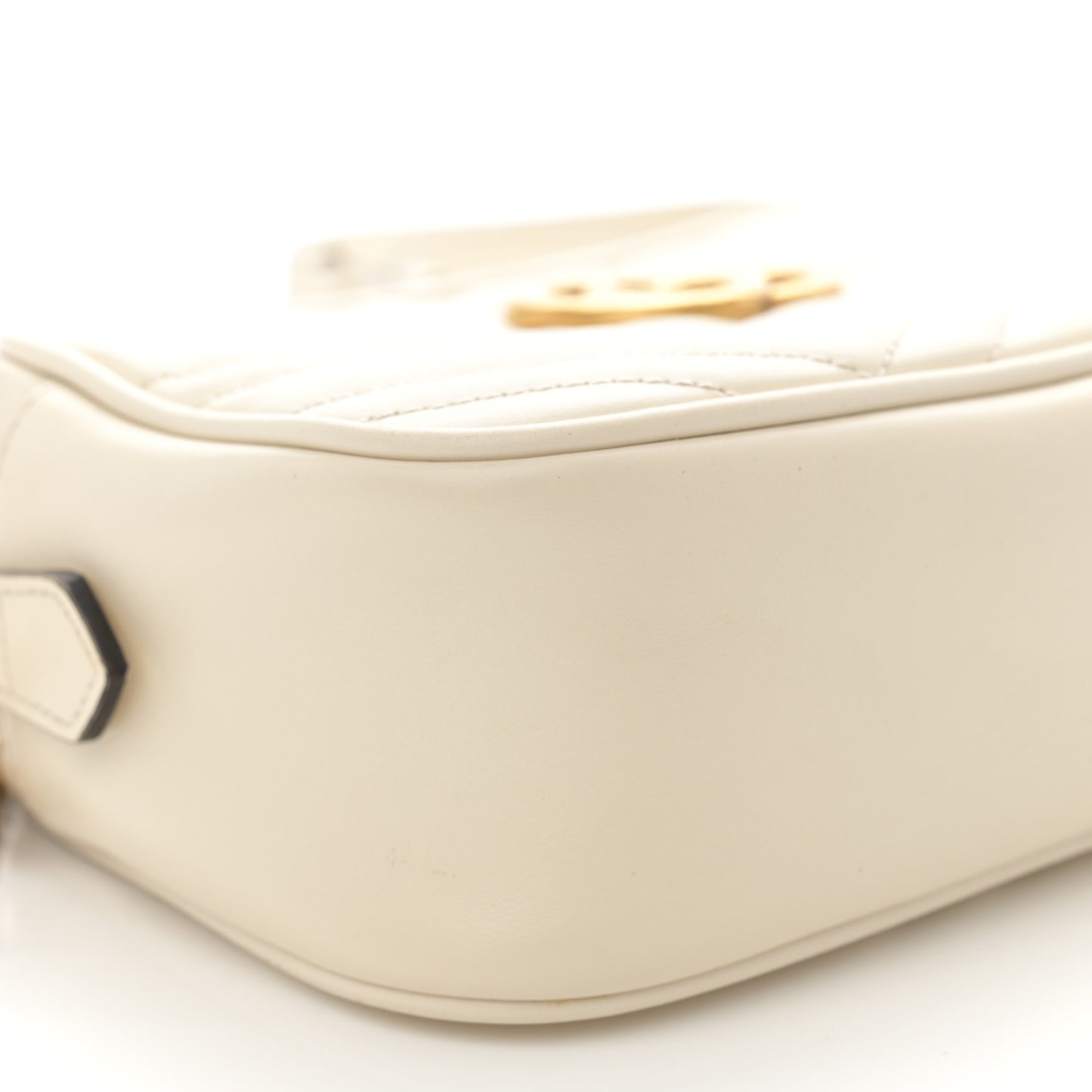 Calfskin Matelasse Small GG Marmont Chain Shoulder Bag White