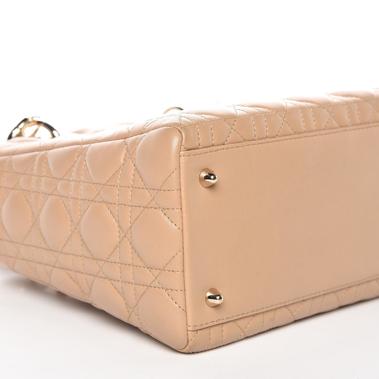 Lambskin Cannage Medium Lady Dior Beige