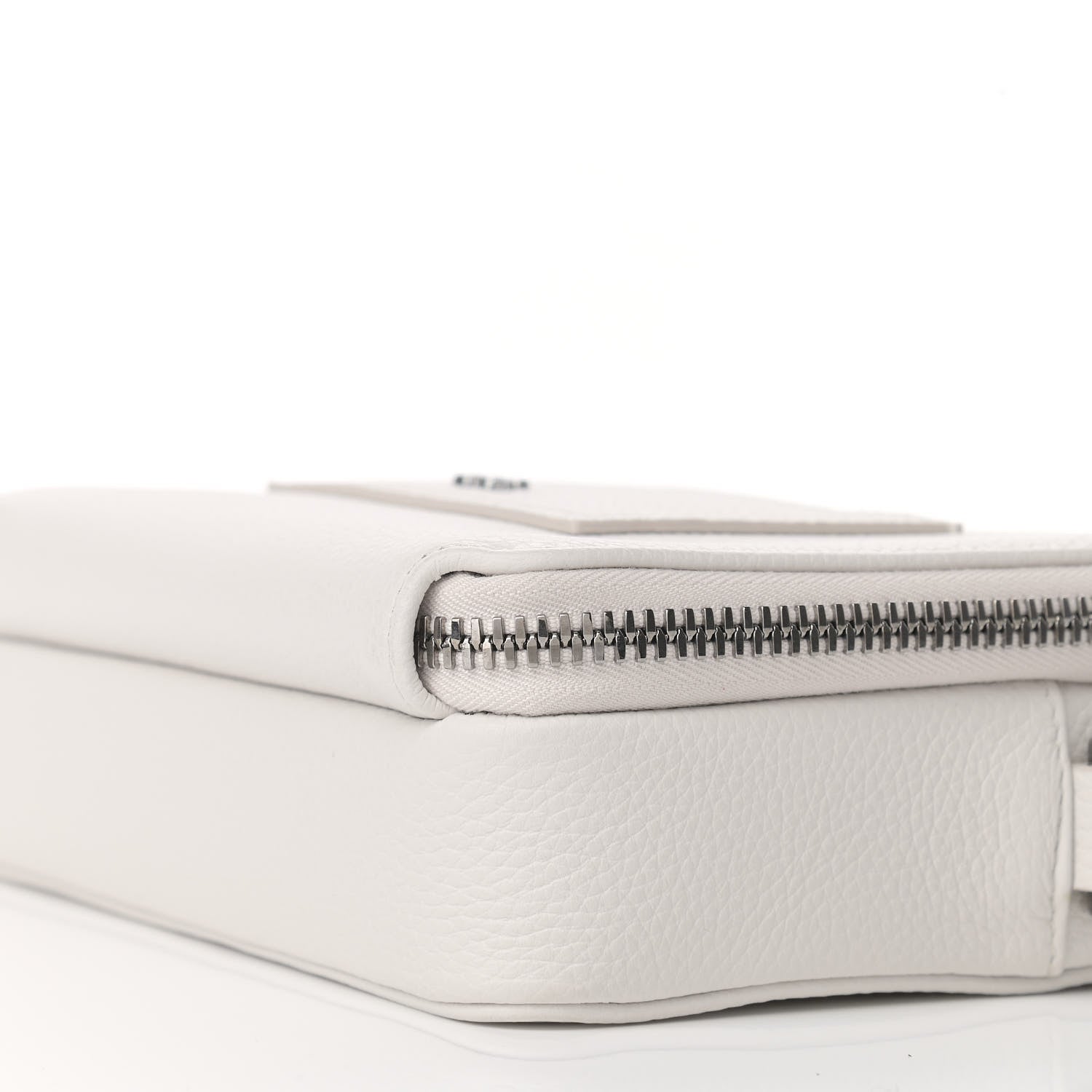 Christian Dior Grained Calfskin Pouch Shoulder Bag Beige 10 of 12